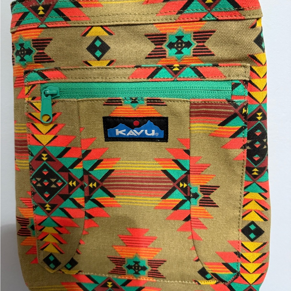KAVU Colorful Aztec Crossbody New without tags